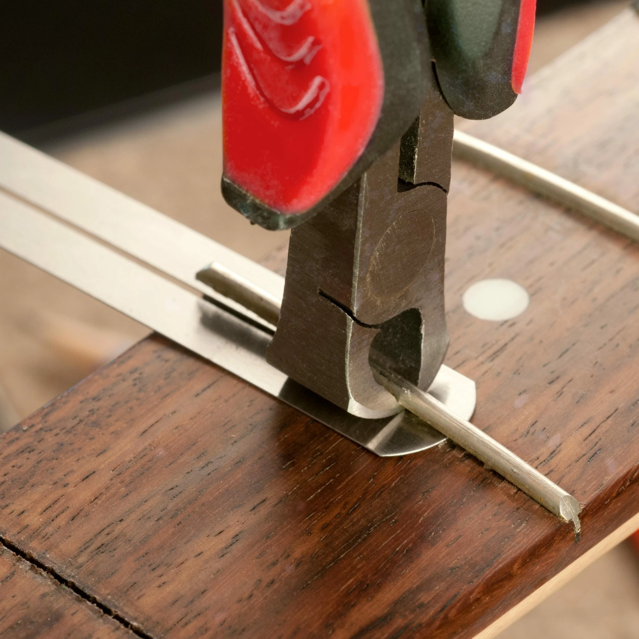 Chip Stoppers, Set Of 2 - StewMac 4 Chip Stoppers, Set Of 2 - StewMac - Image 2