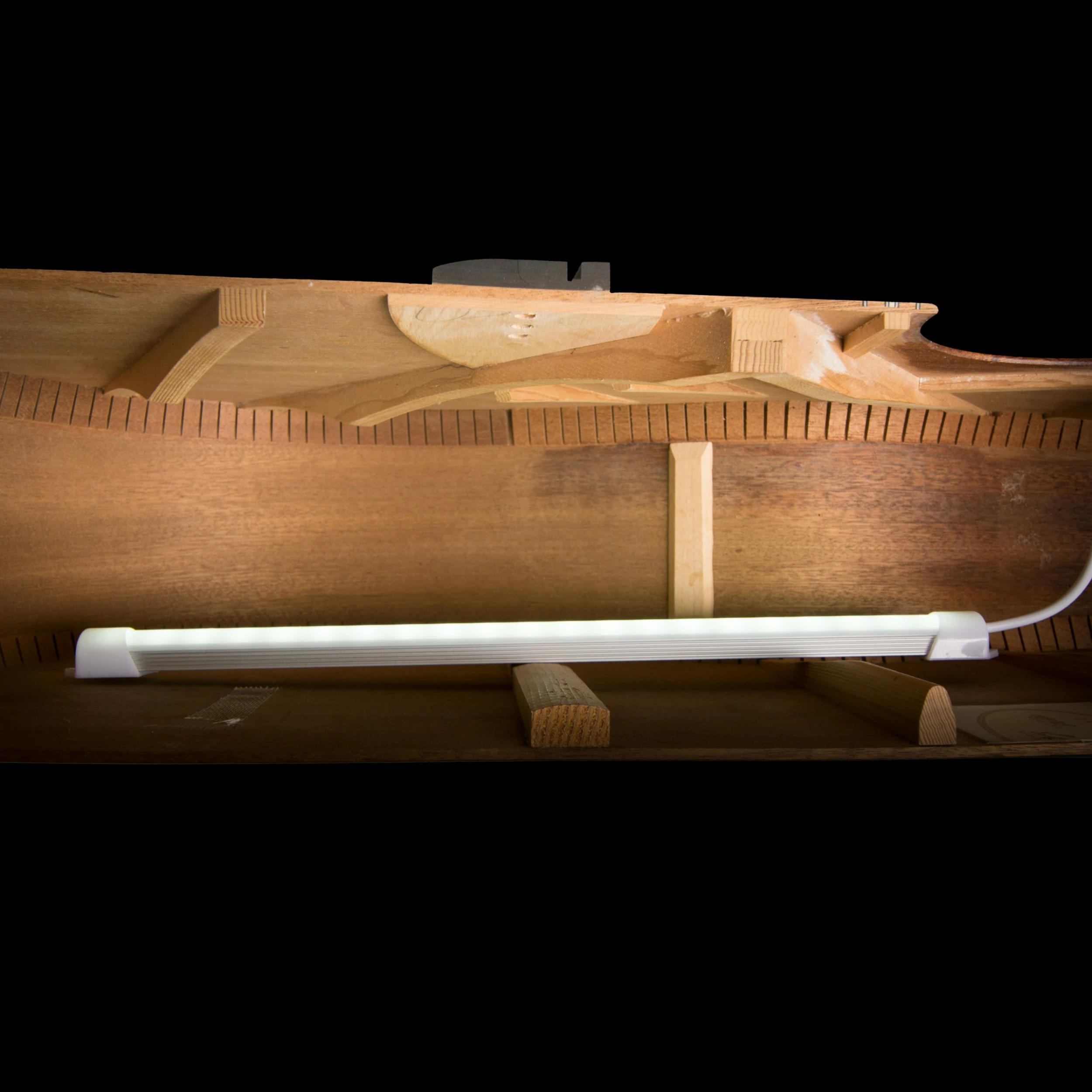 Guitar Internal Inspection Light - StewMac 6 Guitar Internal Inspection Light - StewMac - Image 4