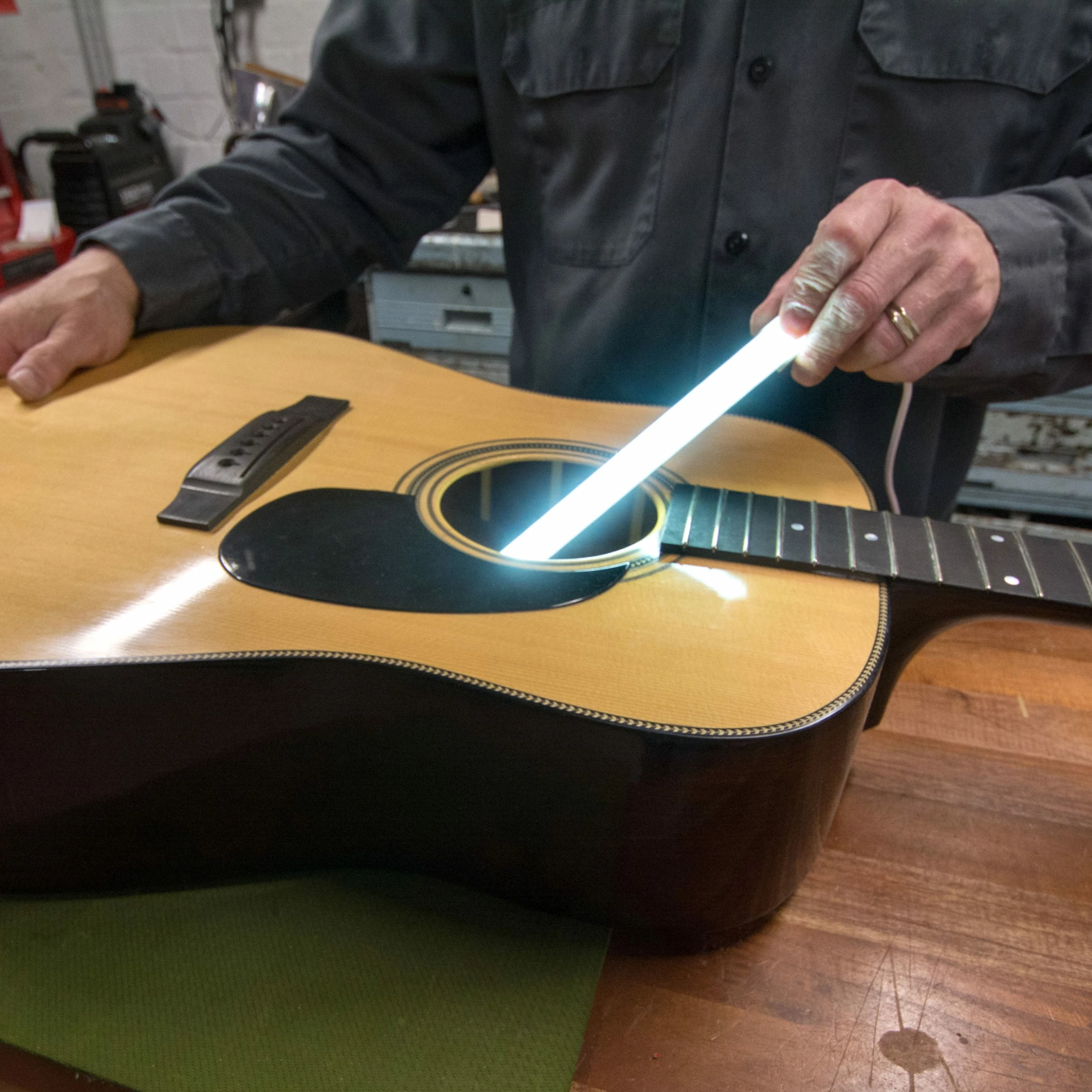 Guitar Internal Inspection Light - StewMac 8 Guitar Internal Inspection Light - StewMac - Image 6