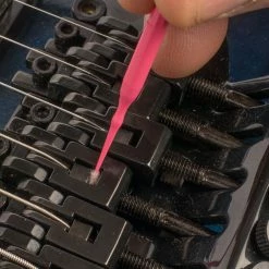 Micro Cleaning Brushes - StewMac -StewMac Shop 3100 4 swab in use 2600