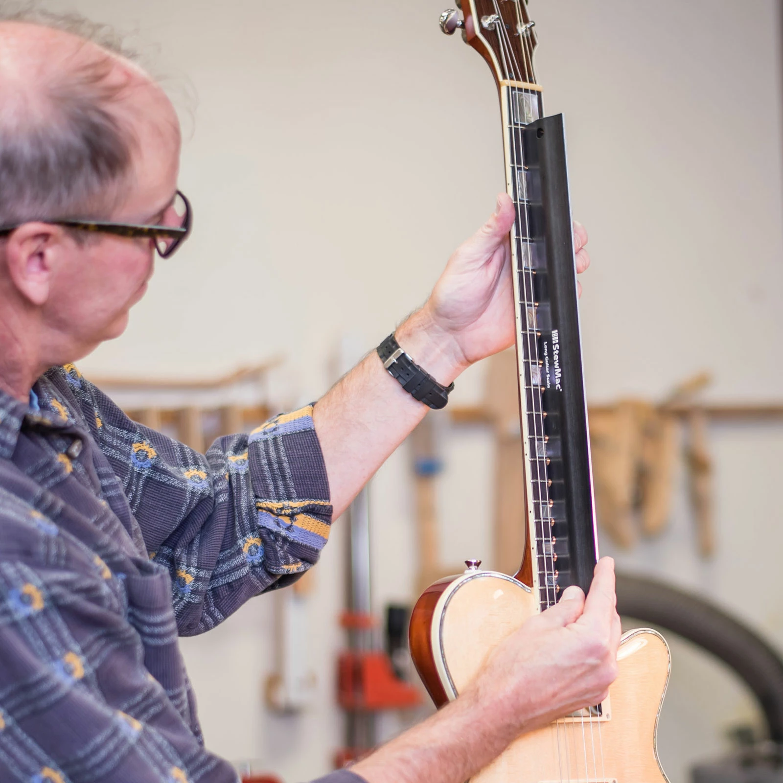 2-in-1 Precision + Notched Straightedge - StewMac 6 2-in-1 Precision + Notched Straightedge - StewMac - Image 4